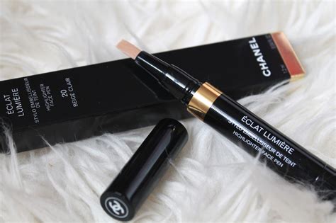 chanel eclat lumiere highlighter face pen отзывы|chanel lumiere highlighting face pen review.